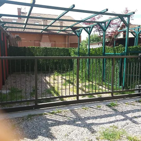 Casarossoveneziano Lägenhet Mestre